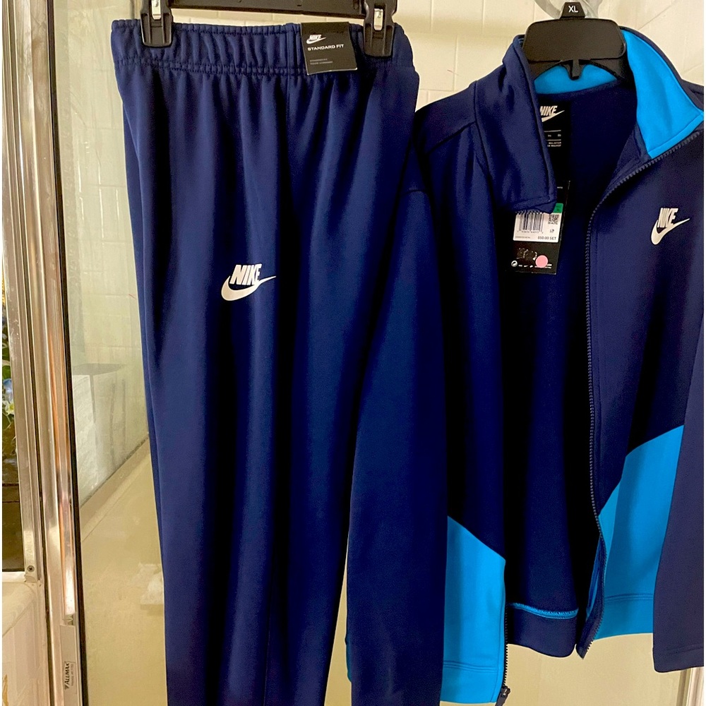 Nike jogging set